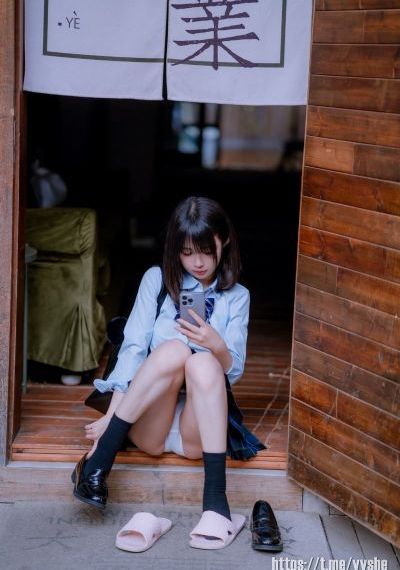 姨妈的诱惑_DVD电影全集观看
