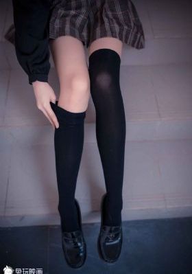 黄在线看_BD英语超清在线观看