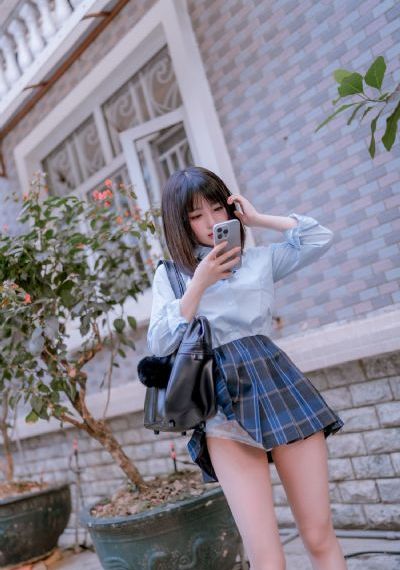 电影门锁_BD英语在线视频播放