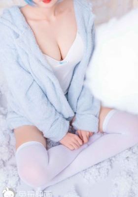 一脸嫌弃给你看胖次_高清免费全集观看