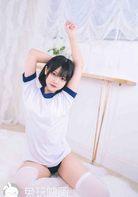 她在丈夫面被耍了中文2_JVID性感写真